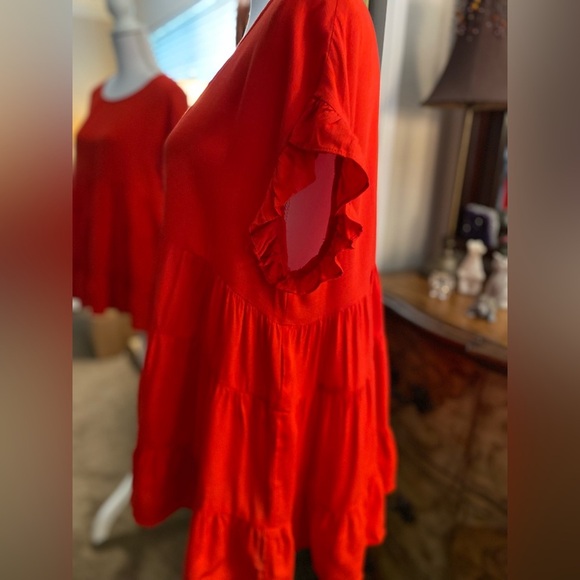 🎉SALE🎉Jodifl Red Ruffled Women's Top - Picture 5 of 8